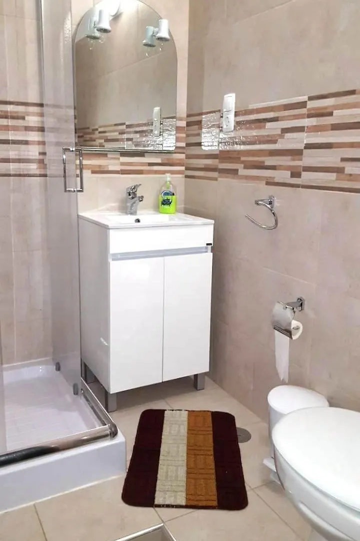 Basic Hotel Mindelo Bed & Breakfast