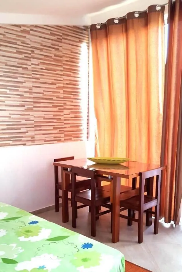 Bed & Breakfast Basic Hotel Mindelo