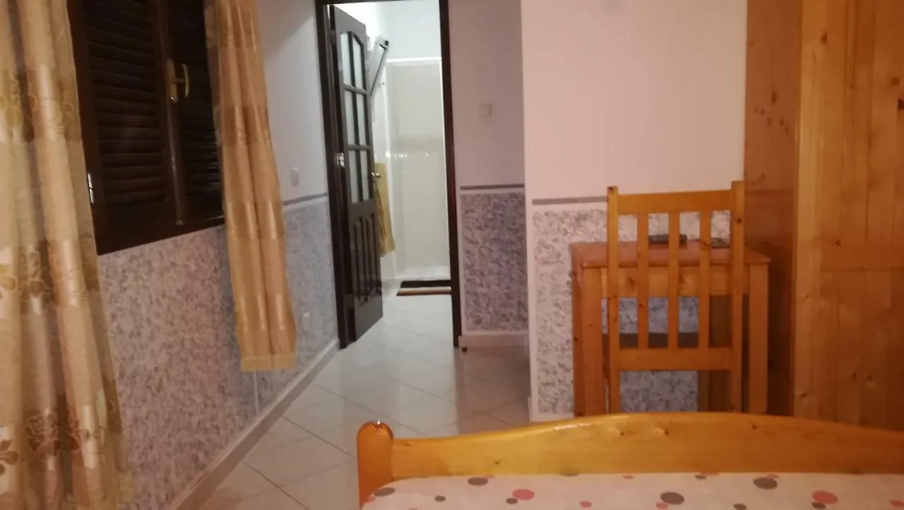 Bed & Breakfast Basic Hotel Mindelo